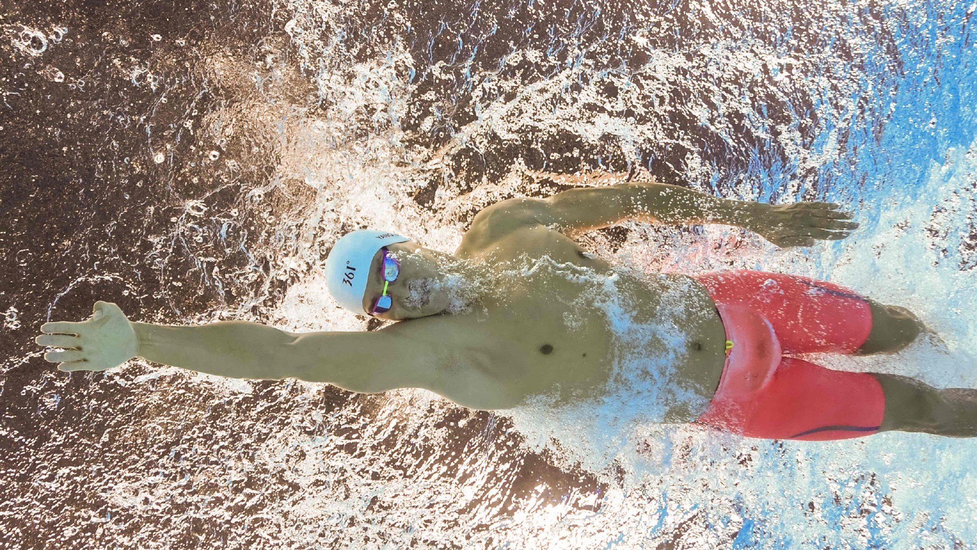 媒体报道关注球迷文化现象助力体育价值向社会传播延伸，球迷的重要性